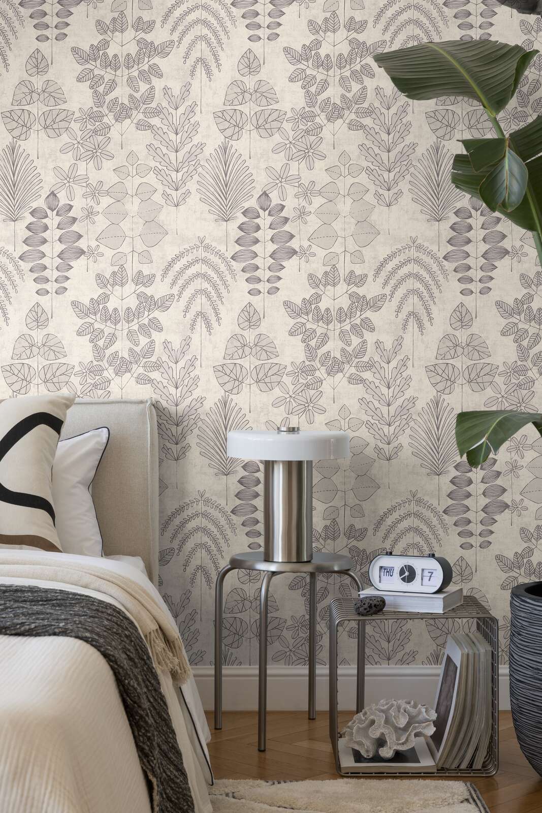 The Star Pavilion | Warm Beige & Deep Black Luxe