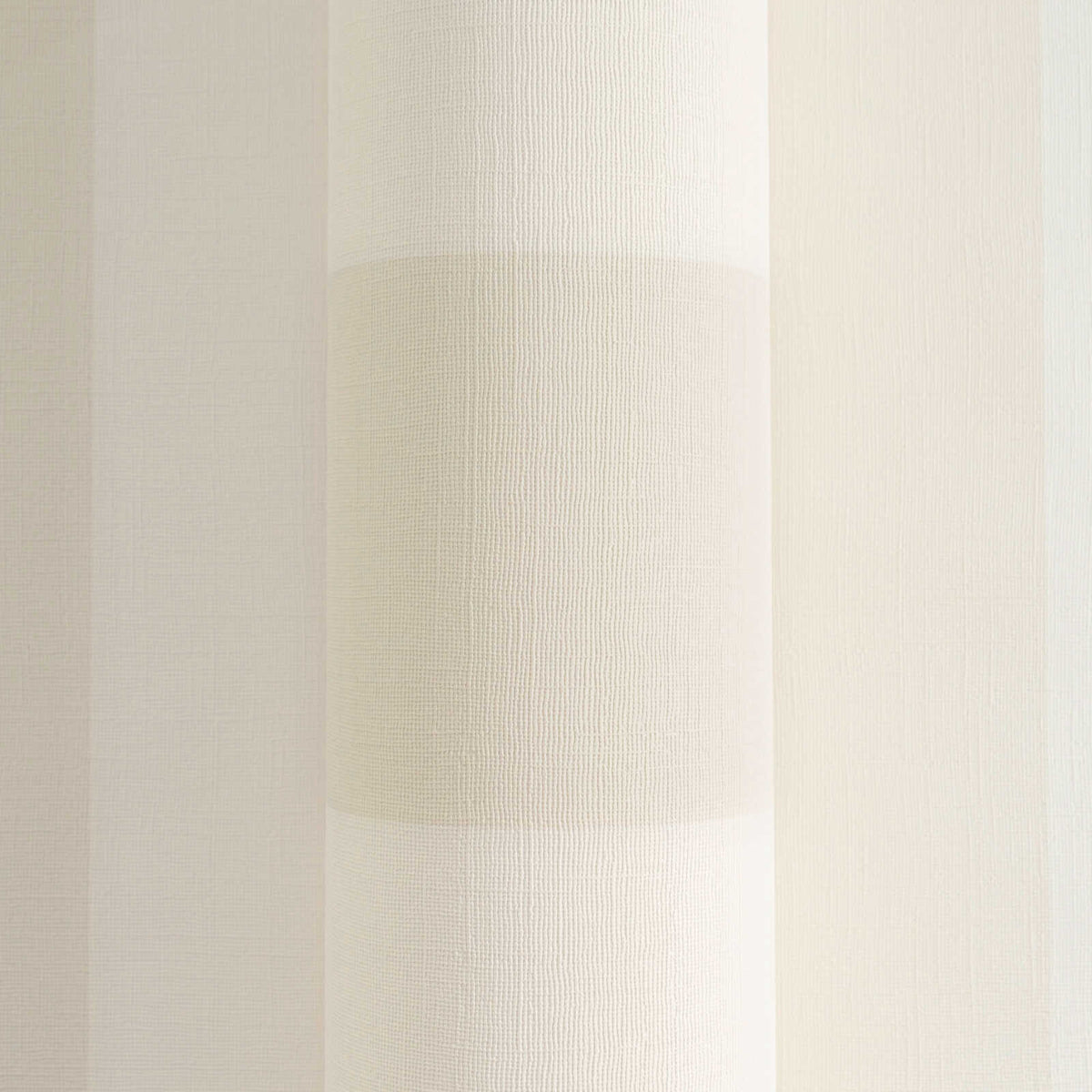 The Bayleaf Portico | Warm Beige & Luminous White Luxe