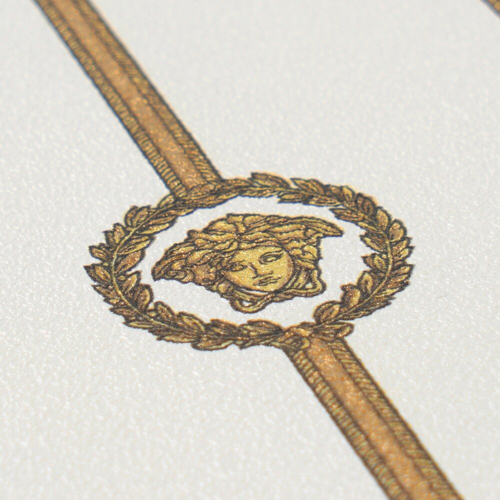 The Gilded Lattice | Luminous White & Sun-Kissed Gold Luxe