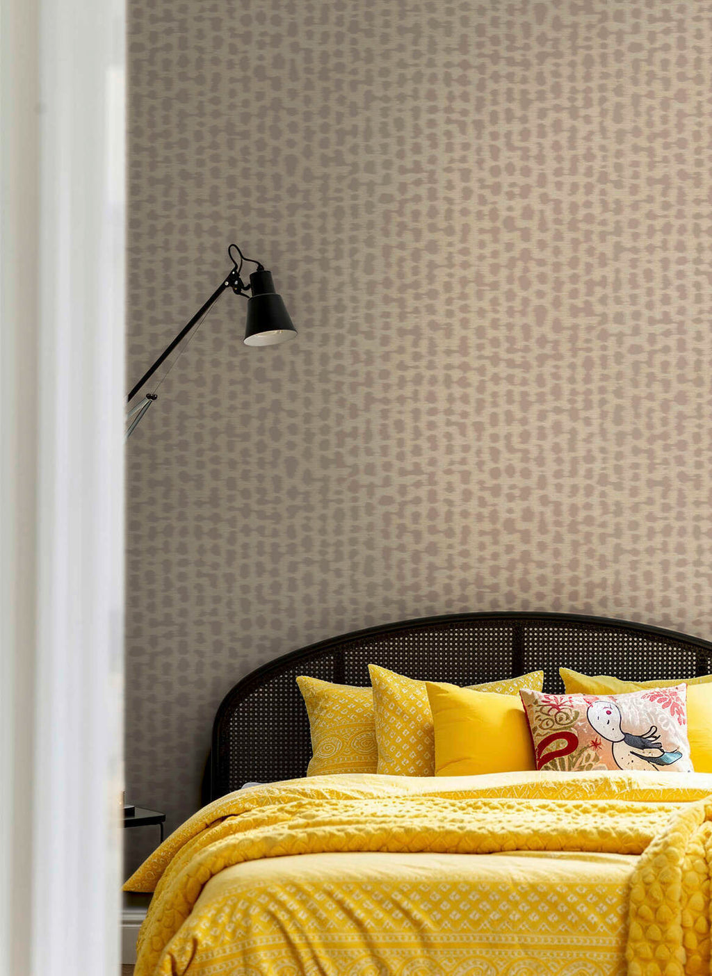 The Basalt Verse | Warm Beige & Cream Luxe