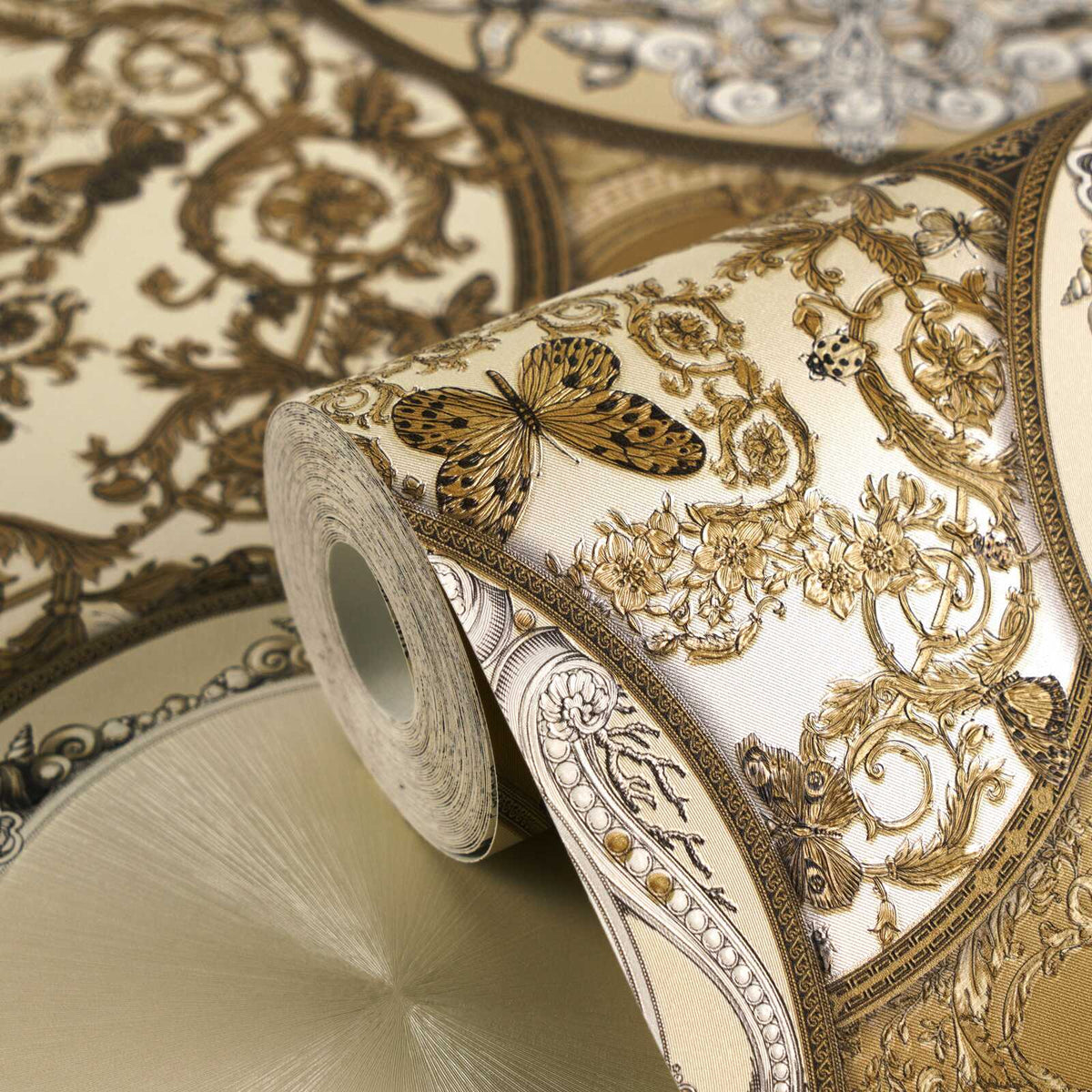 The Filigree Medallion | Earthy Brown & Cream Luxe