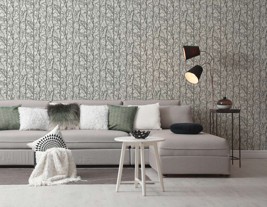 The Ginger Atrium | Deep Black & Luminous White Luxe
