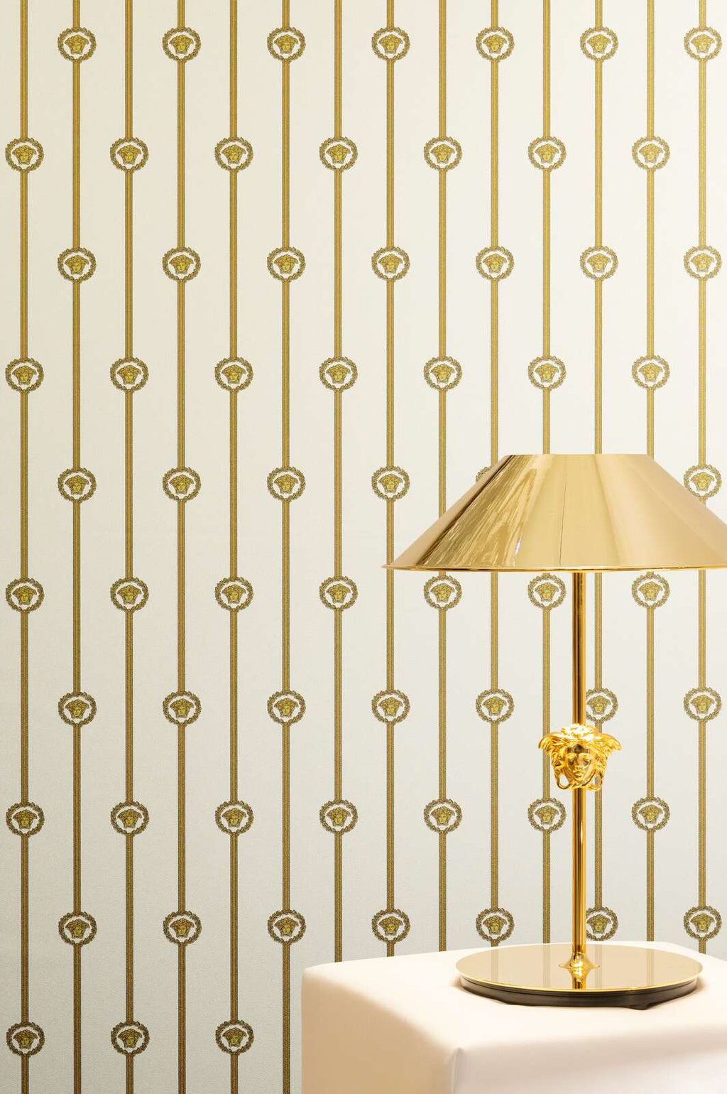 The Imperial Damask | Luminous White & Sun-Kissed Gold Luxe