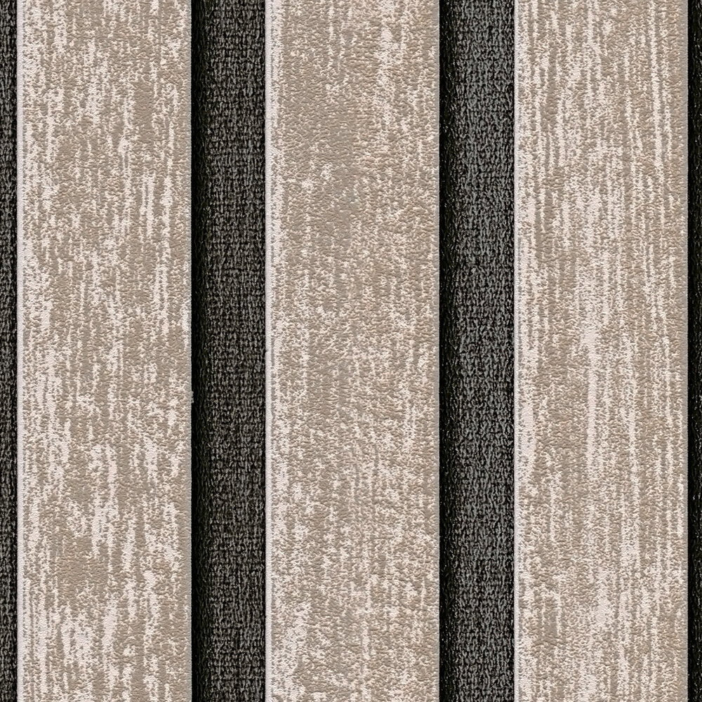 The Honey Refectory | Warm Beige & Deep Black Luxe