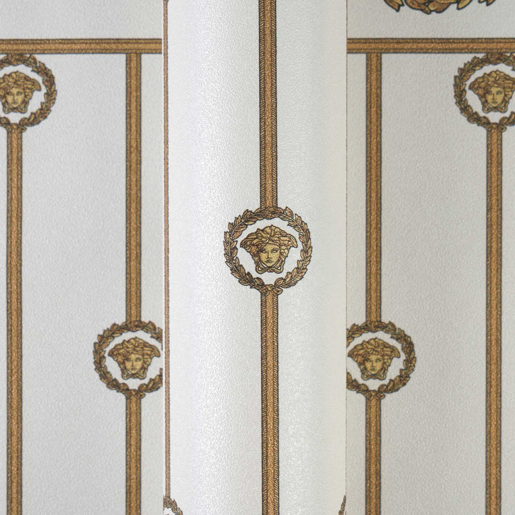 The Gilded Lattice | Luminous White & Sun-Kissed Gold Luxe