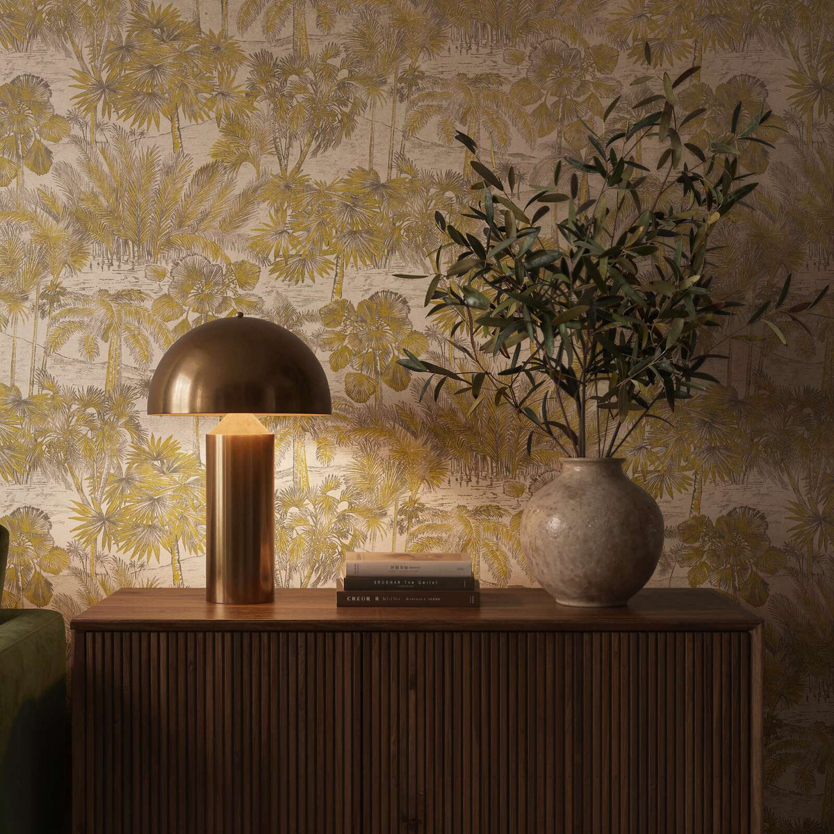 The Resin Court | Warm Beige & Earthy Brown Luxe