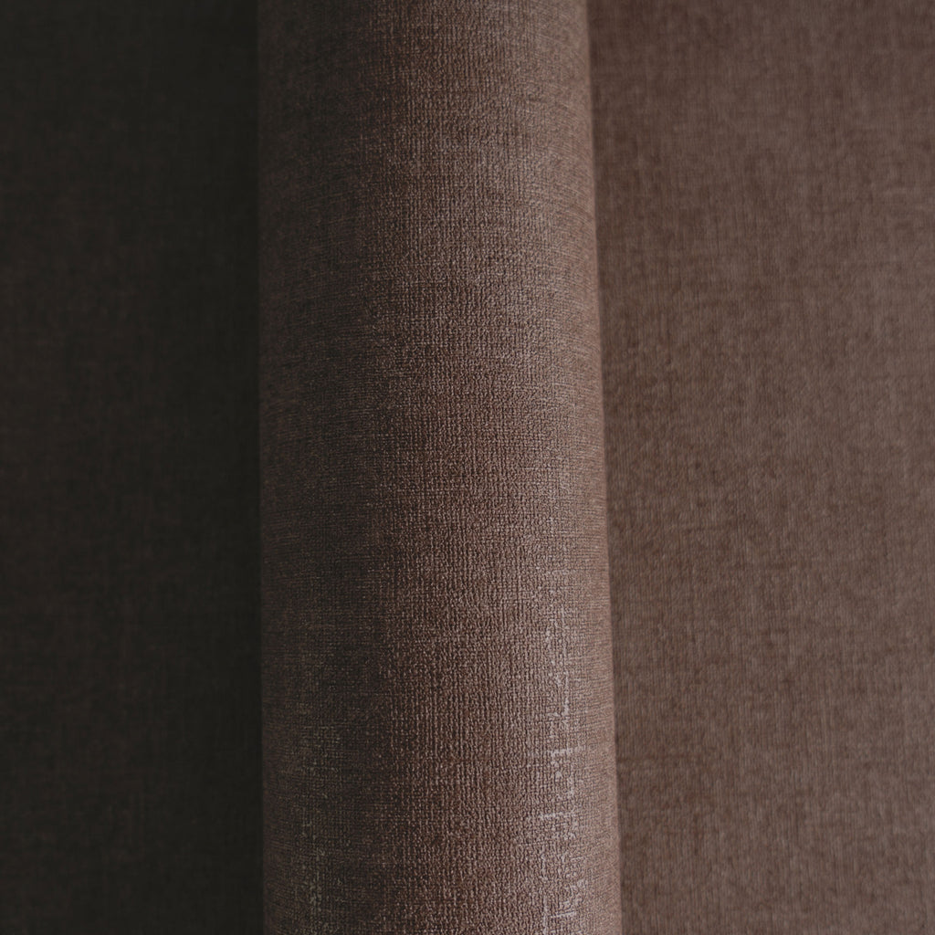 The Crimson Slub | Red Silk Luxe