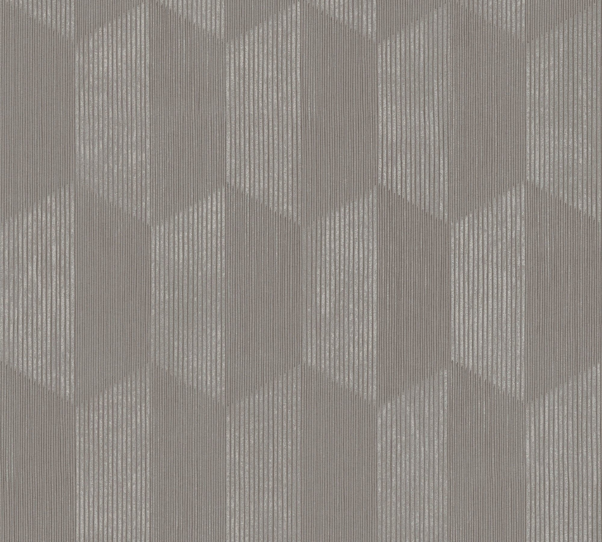 The Silver Hexagon | Geometric Chrome Luxe