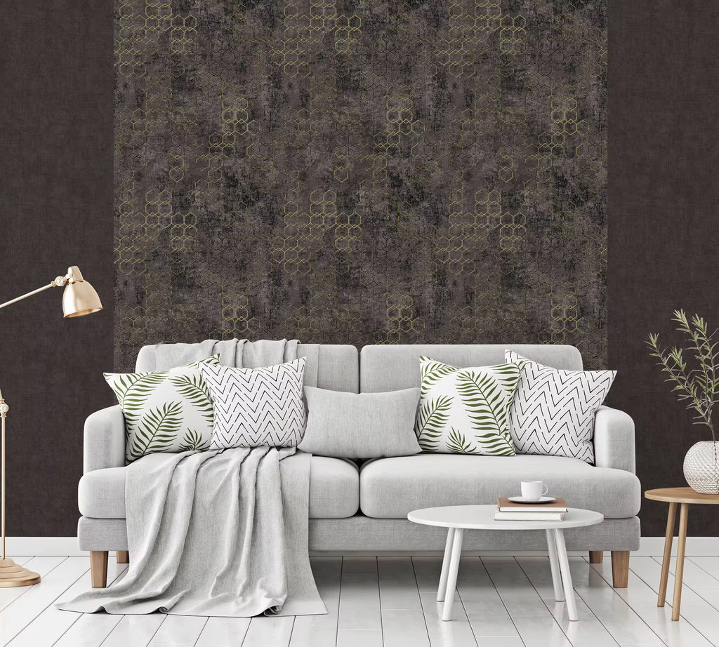 The Obsidian Lattice | Gold Geometric Luxe