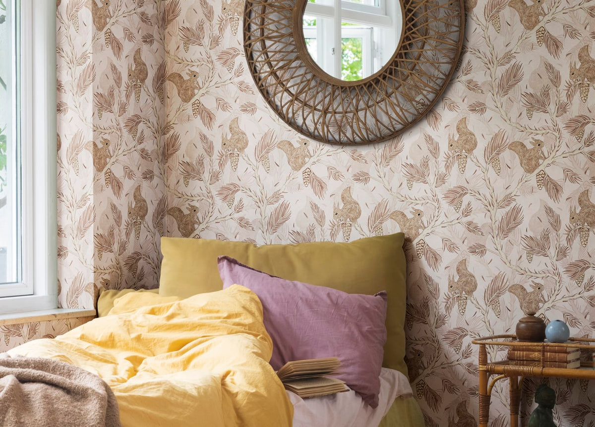 The Squirrel Peak | Pink Luxe