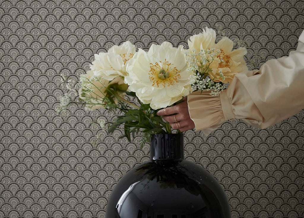The Moss Salon | Graphite Luxe