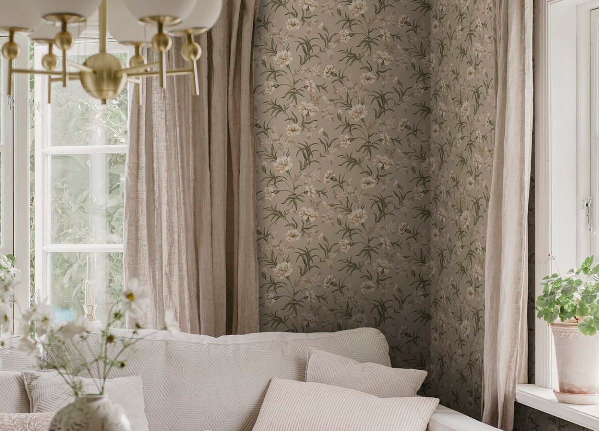 The Courtyard Hive | Clay Luxe