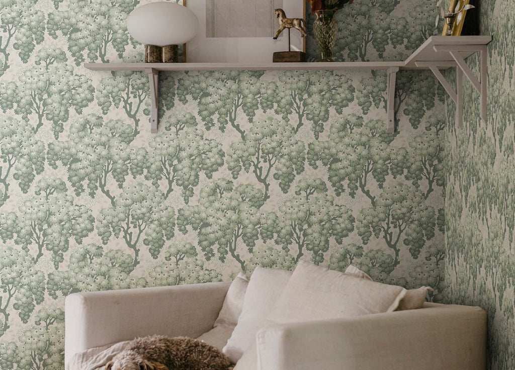 The Nightcourt Forge | Green Luxe