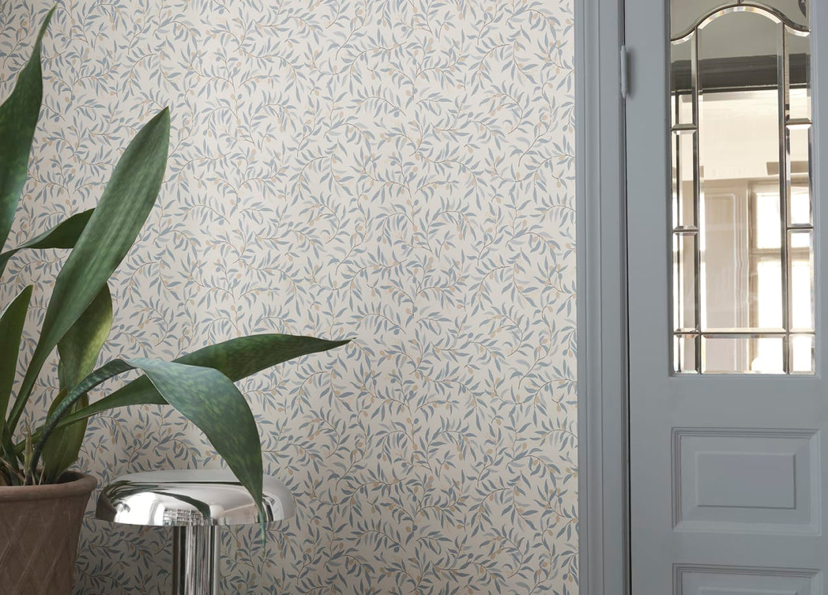 The Como Garland | Light Blue Luxe