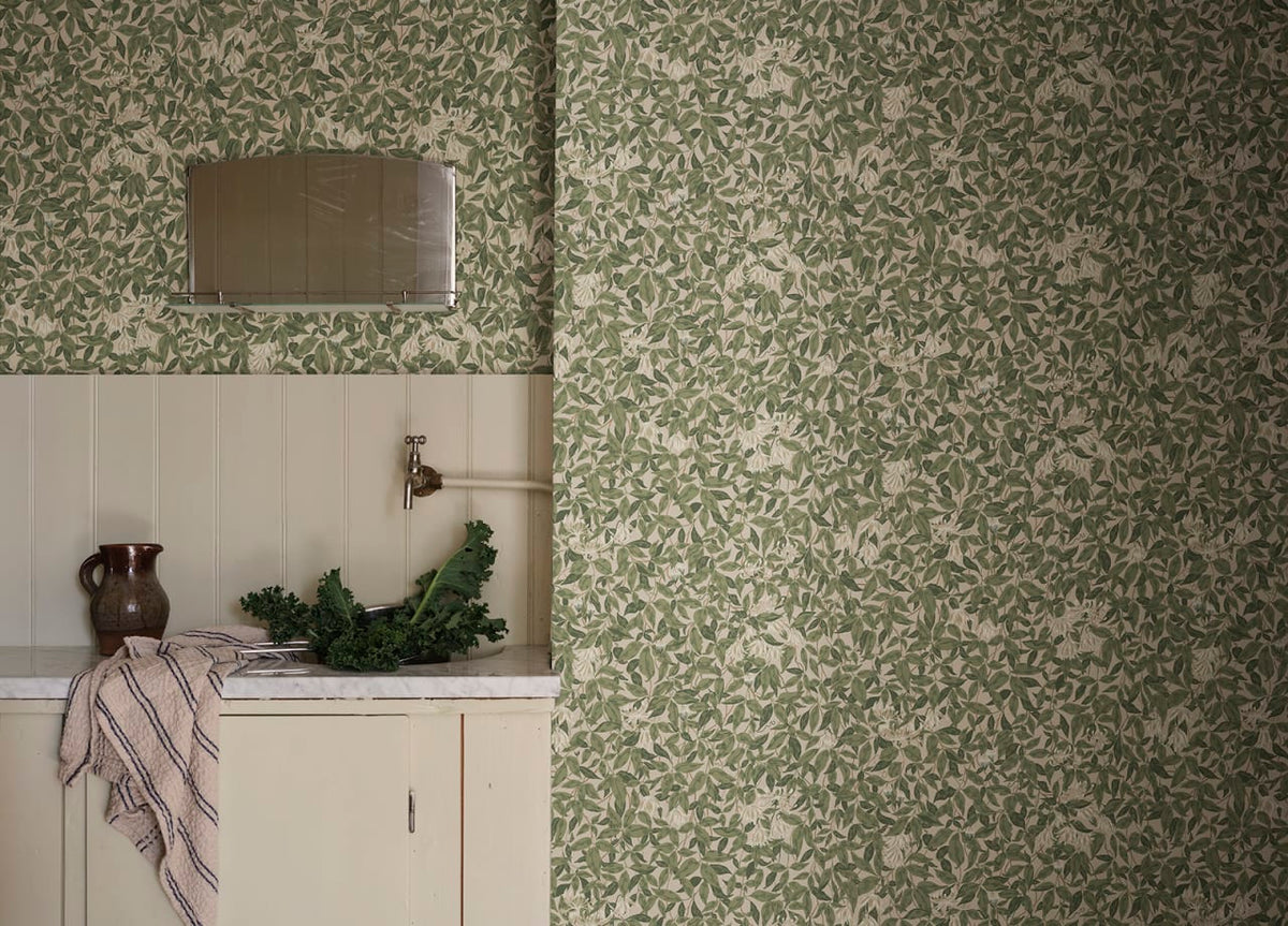 The Colony Nightcourt | Forest Green Luxe