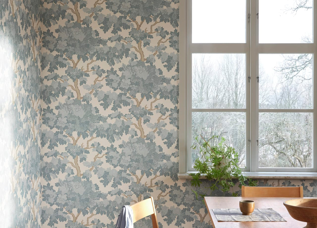 The Oak Cloister | Light Blue Luxe
