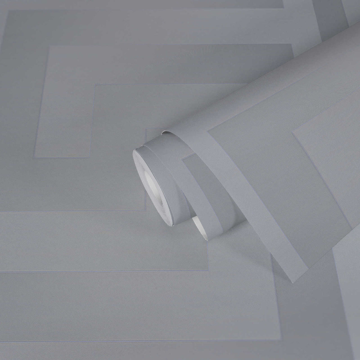 The Porcelain Buttery | Shimmering Silver Luxe