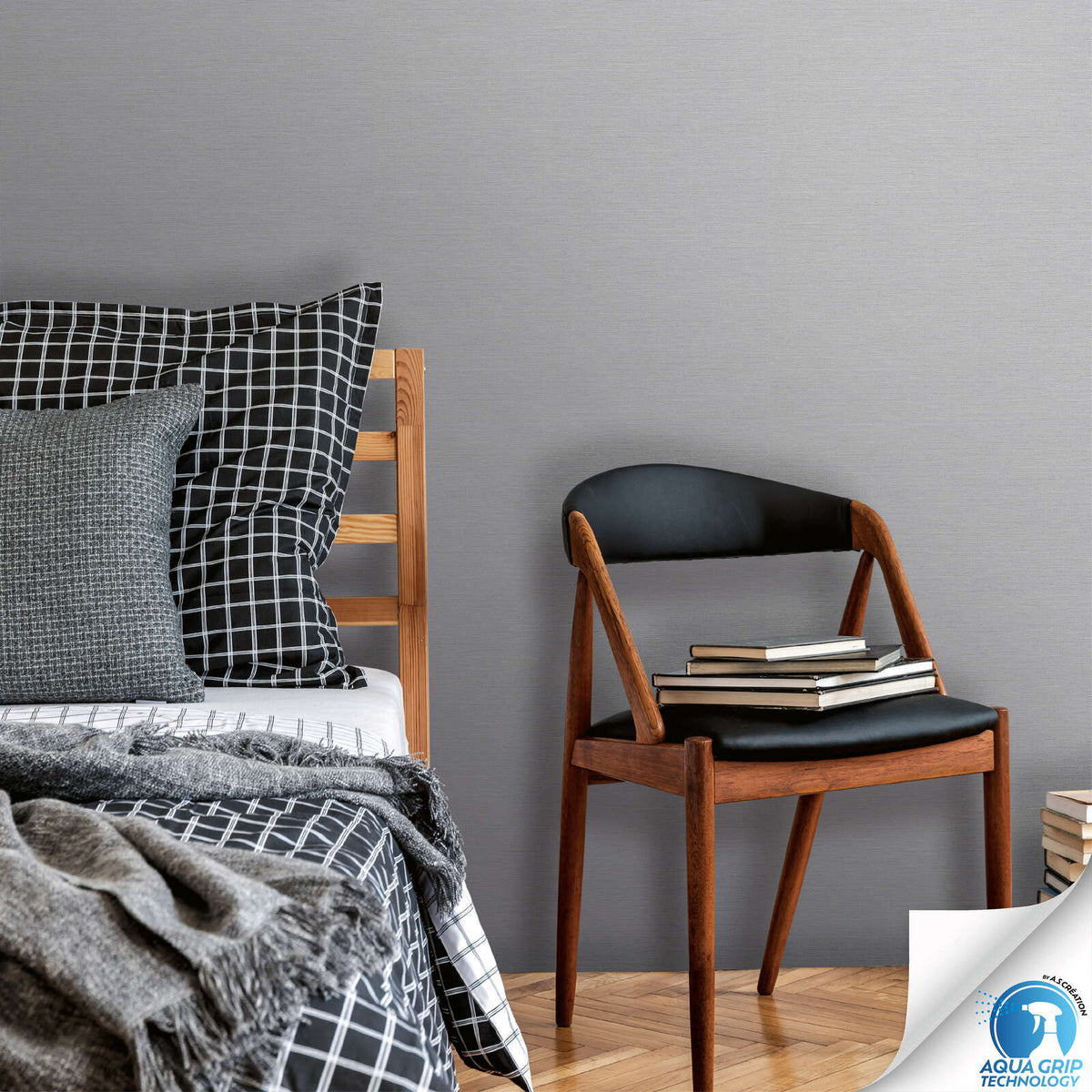 The Thistle Nook | Smoked Grey Luxe