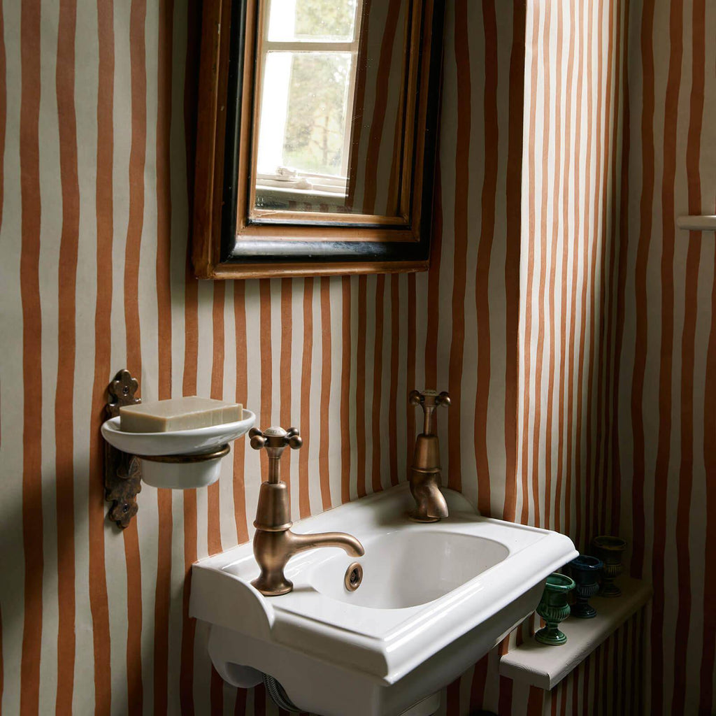 The Painter Lane | Amber Gold Luxe — hung-wall roomshot