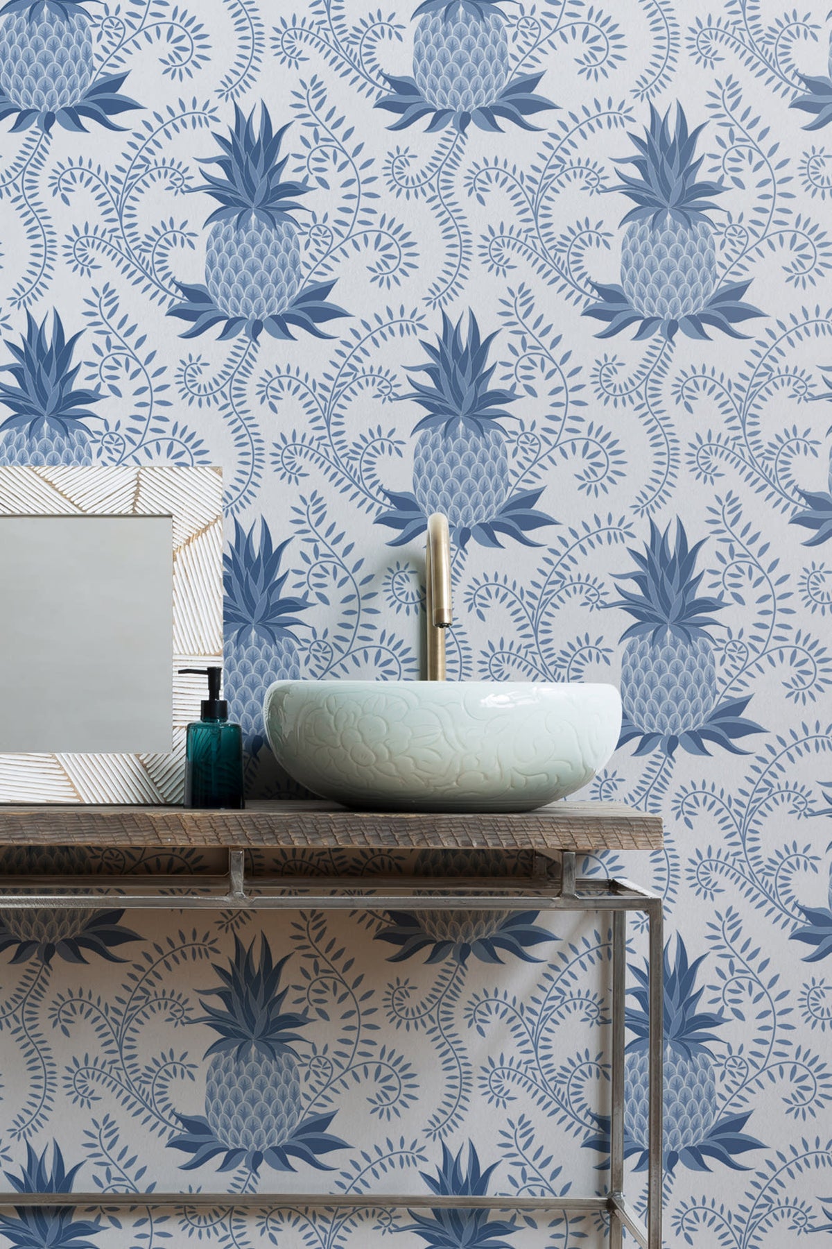 The Pineapple Terrace wallpaper in Delft blue in a bathroom