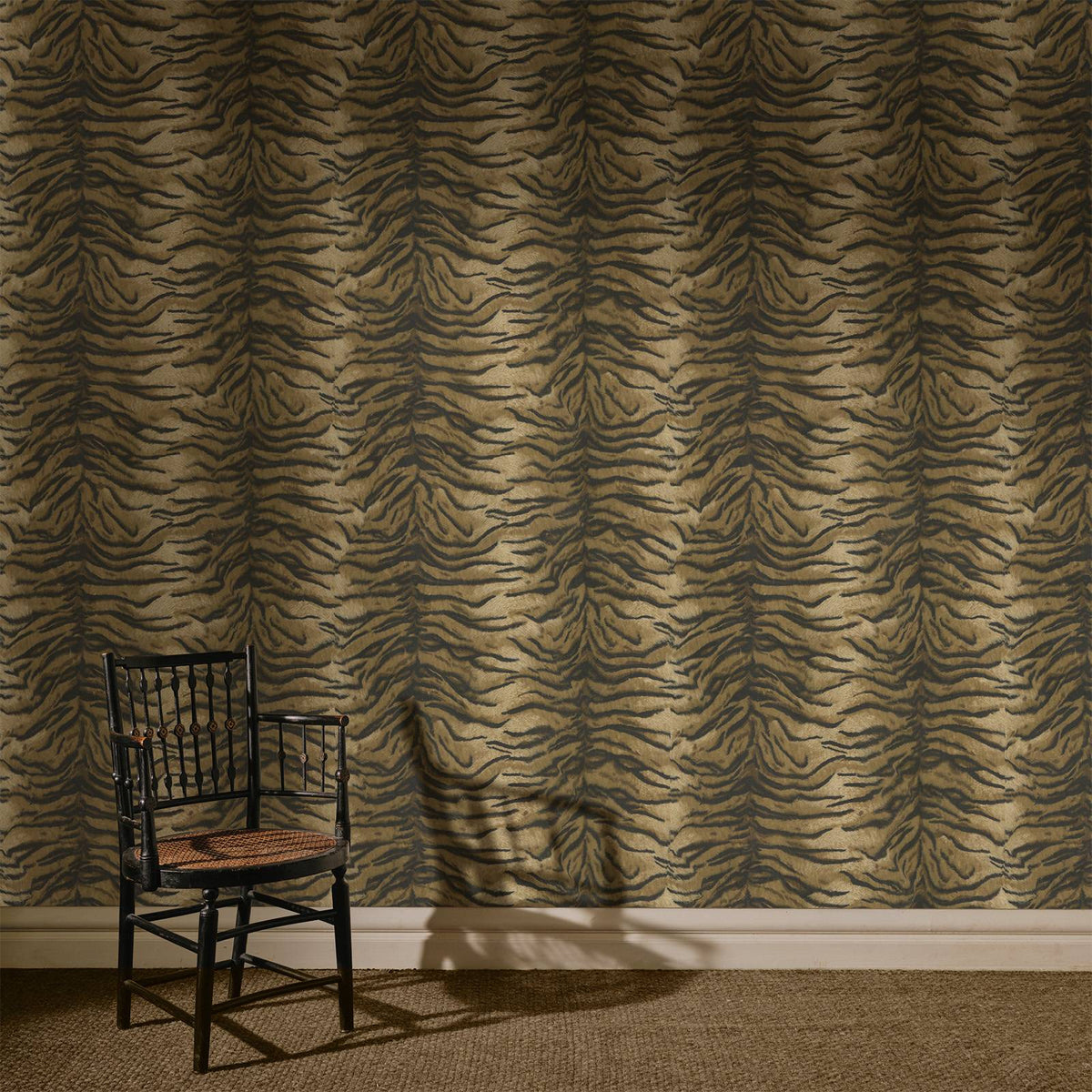 The Sea Loom | Umber Luxe — hung-wall roomshot